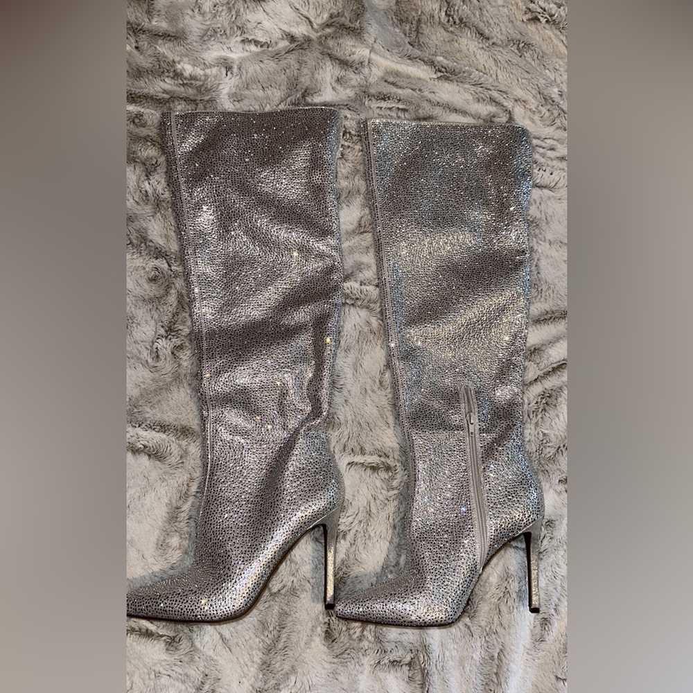 Women’s Knee High Rhinestone boots